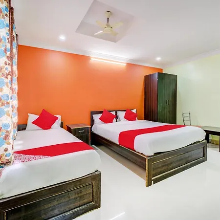 OYO 76521 Manan Paradise
